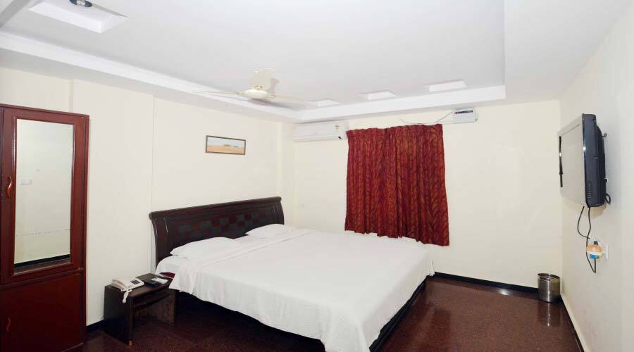 Alcove Service Apartment Lawson Bay, Visakhapatnam 3